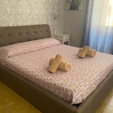 Cozy Apartment 2Bedroom In Center Of Róma Kültér fotó