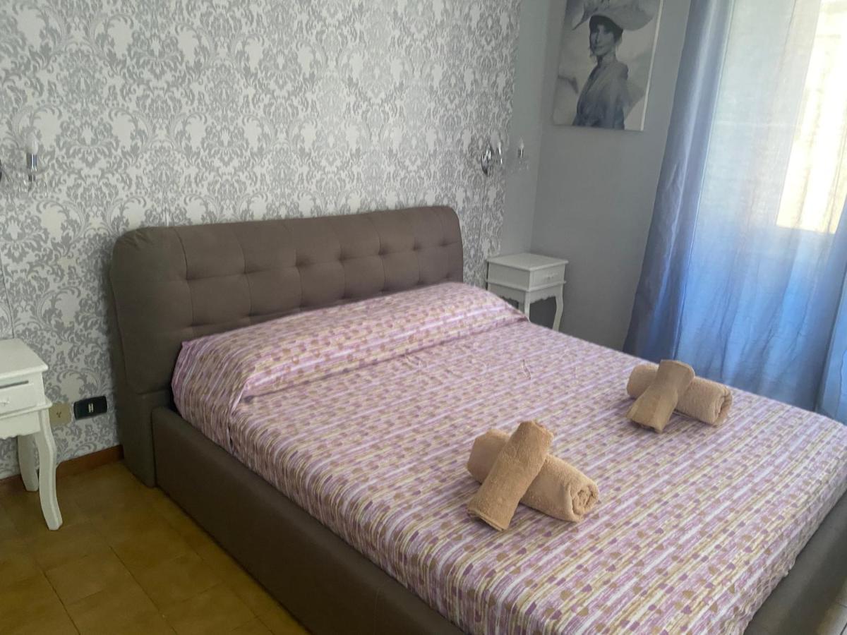 Cozy Apartment 2Bedroom In Center Of Róma Kültér fotó